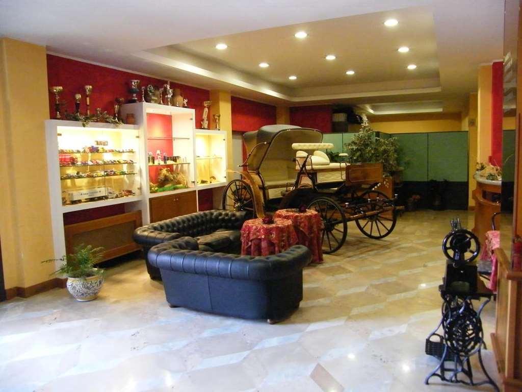 Hotel Residence Memmina Frosinone Restaurang bild