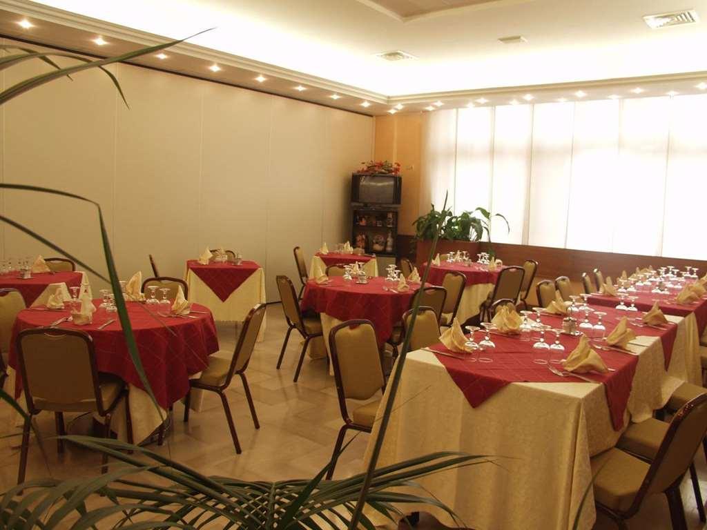 Hotel Residence Memmina Frosinone Restaurang bild