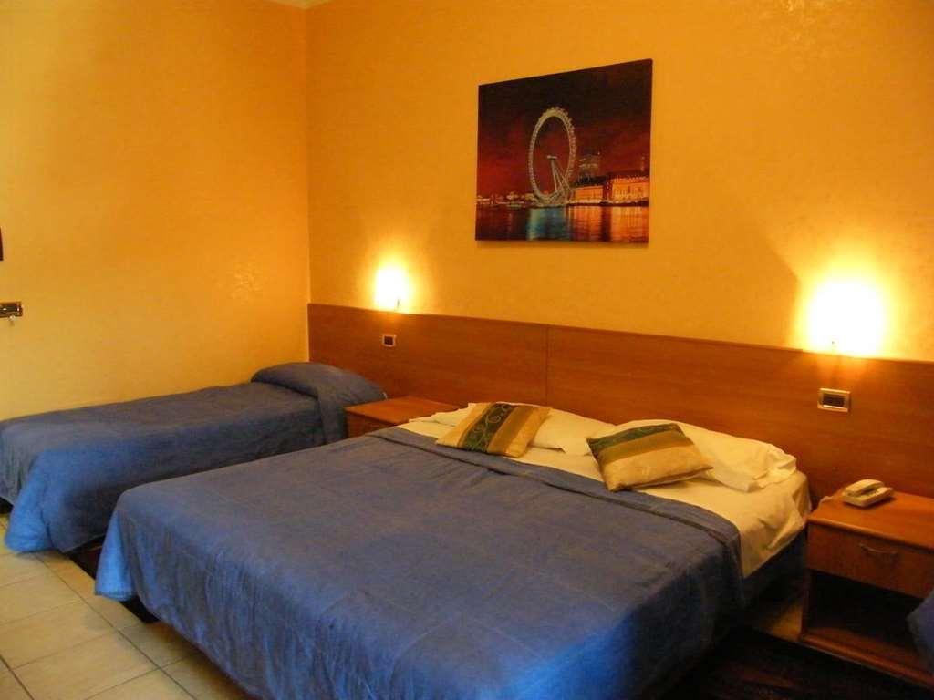 Hotel Residence Memmina Frosinone Rum bild